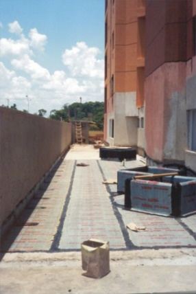 Obra executada pela AR4 Engenharia: ED. FLORENÇA – FOZ DO IGUAÇU