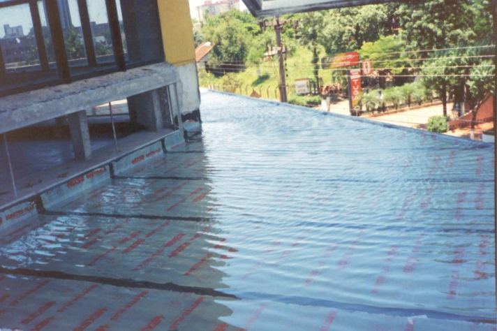 Obra executada pela AR4 Engenharia: ED. PEDRO BASSO – FOZ DO IGUAÇU