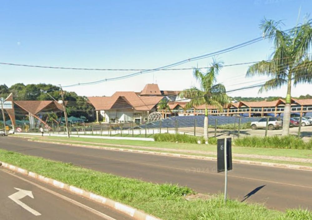 Obra executada pela AR4 Engenharia: REKANTO RESORT PARK HOTEL FOZ DO IGUAÇU
